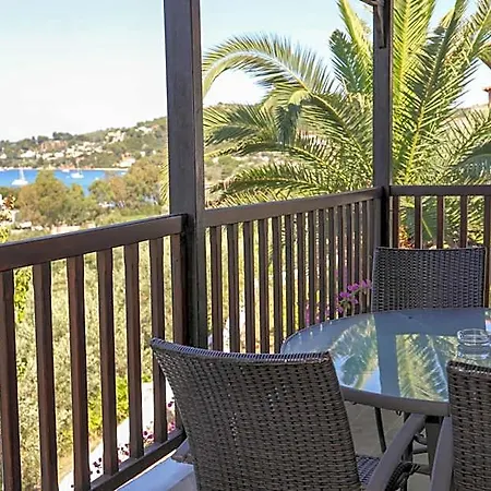 Hotell Pandora 2*